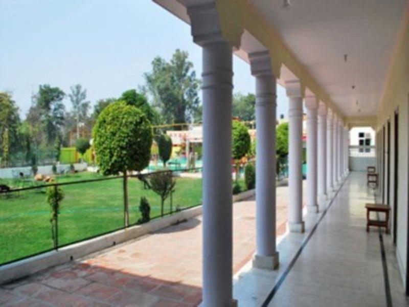 Regenta Resort Shyam Bharatpur Zewnętrze zdjęcie